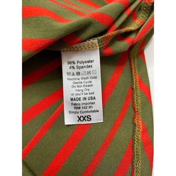 LuLaRoe Randy Gray Green Red Stripe 3/4 Raglan Sleeve Top Sz XXS NEW‎ - Picture 5 of 5